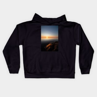 Calm serene sunrise lake scenery Kids Hoodie